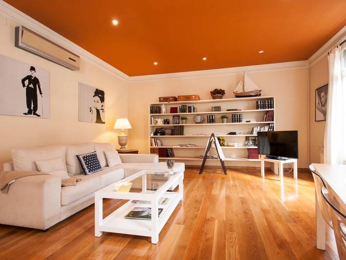 Apartamento vacacional entero, Apartamento de dos dormitorios in Centro Barcelona, Barcelona