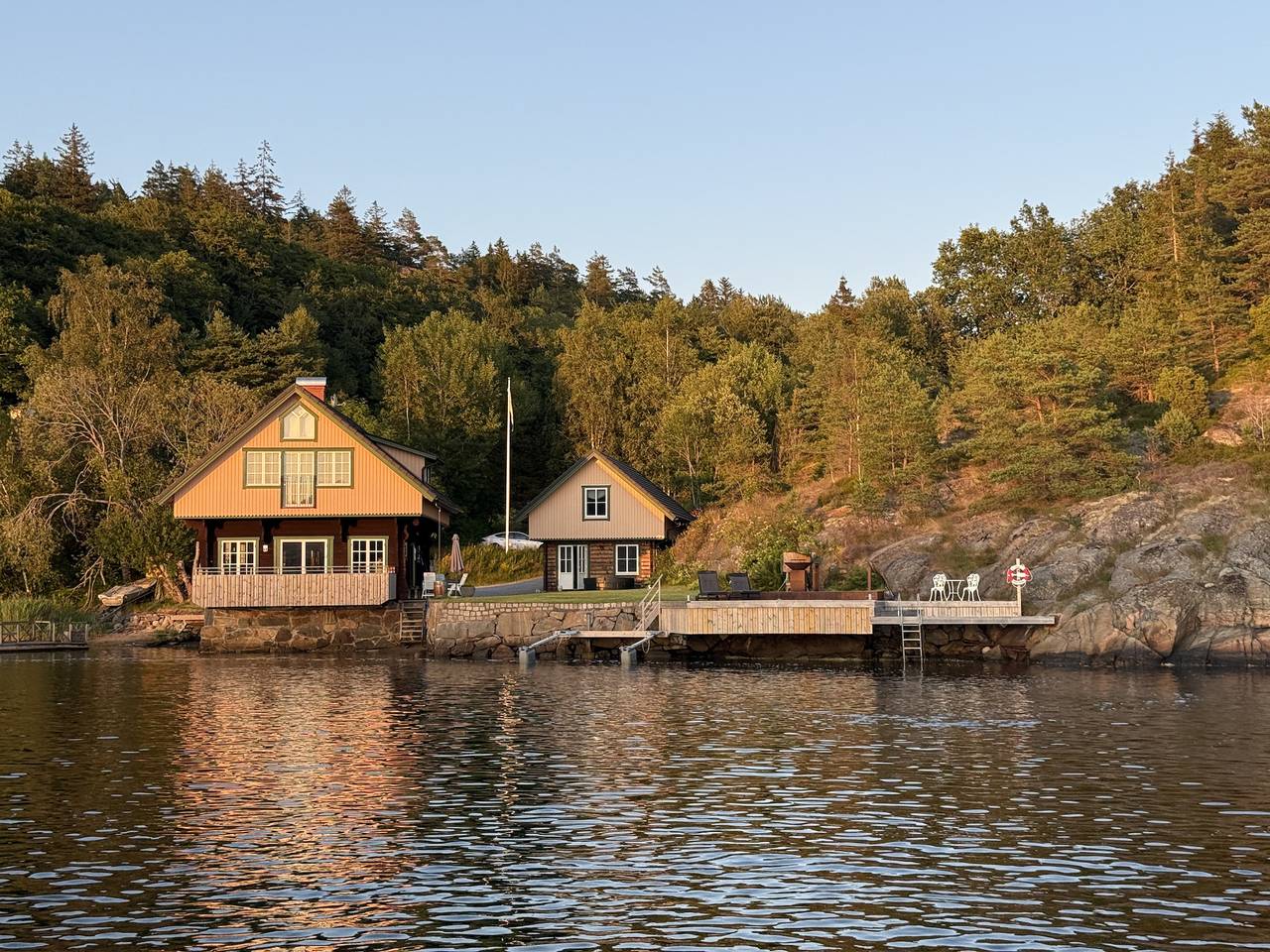 Hus för 13 Personer med bubbelpool in Norra Västkusten