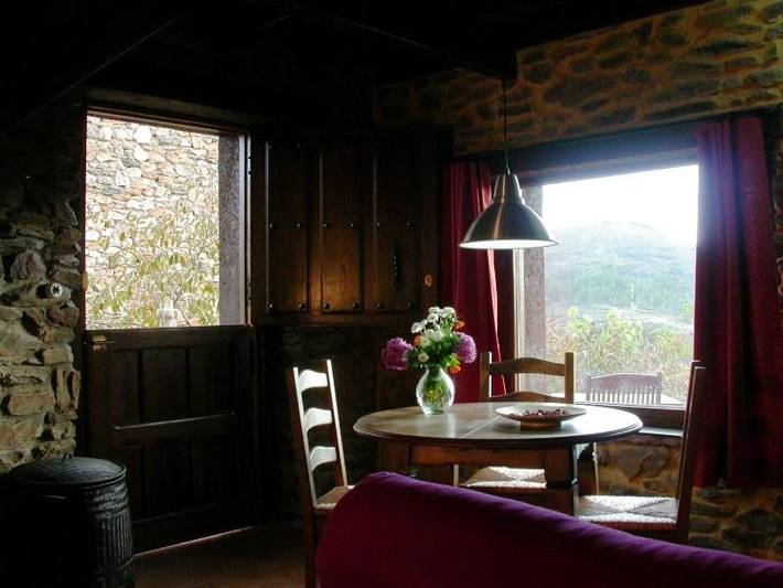 Casa rural para 4 personas, con Balcón y Terraza además de Jardín y Piscina en Las Hurdes - 4