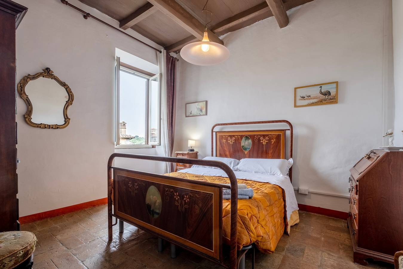Appartamento intero, Appartamento "Casetta dei Nonni" con balcone e Wi-Fi in Vitorchiano, Provincia di Viterbo