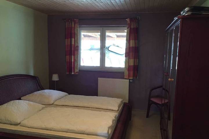 Bungalow für 4 Personen, mit Terrasse und Garten in Altenkirchen - 3