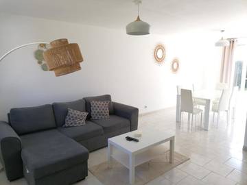 Gîte pour 4 personnes, avec jardin et vue à Crouay