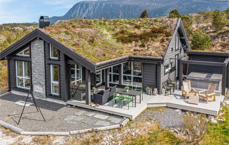 Ferienhaus für 6 Personen, mit Terrasse in Aure