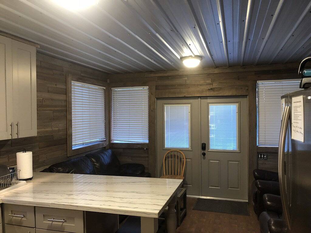 Hausboot liegt in Venedig Marina in Plaquemines Parish