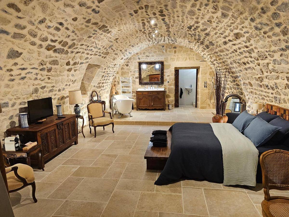 Deluxe King Room in Cazouls-d'Hérault, Côte méditerranéenne (France)