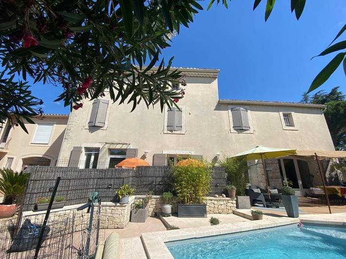 Chambre d’hôte pour 2 personnes, avec Terrasse ainsi que Jardin et Piscine