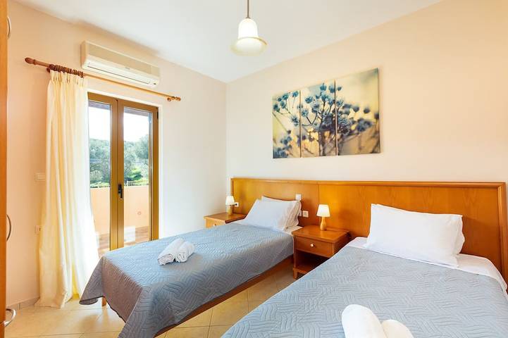 Maroulas Villa Stavros, Private Pool, BBQ & Panoramic SeaViews in Région de Réthymnon