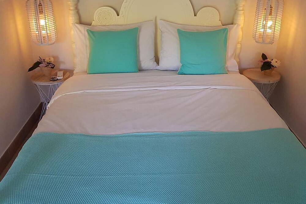 Ganze Wohnung, Ferienwohnung Momente - Appartement/Fewo, Dusche, Wc, waldseitig in Waldbreitbach, Rheinland-Pfalz