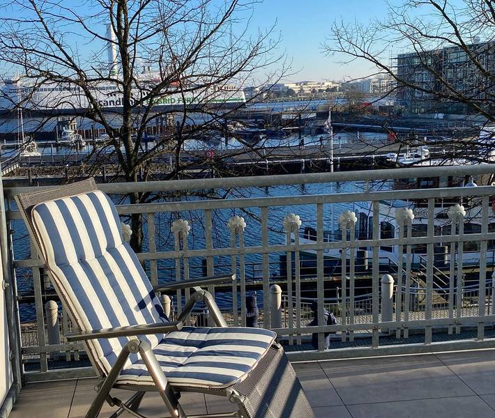 Ferienwohnung für 2 Personen, mit Balkon in Rostock
