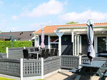 Ferieudlejning til 12 Personer i Øster Hurup, Himmerland, Billede 1