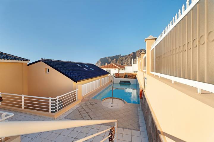 Gîte pour 6 personnes, avec jardin à Santiago del Teide - 3