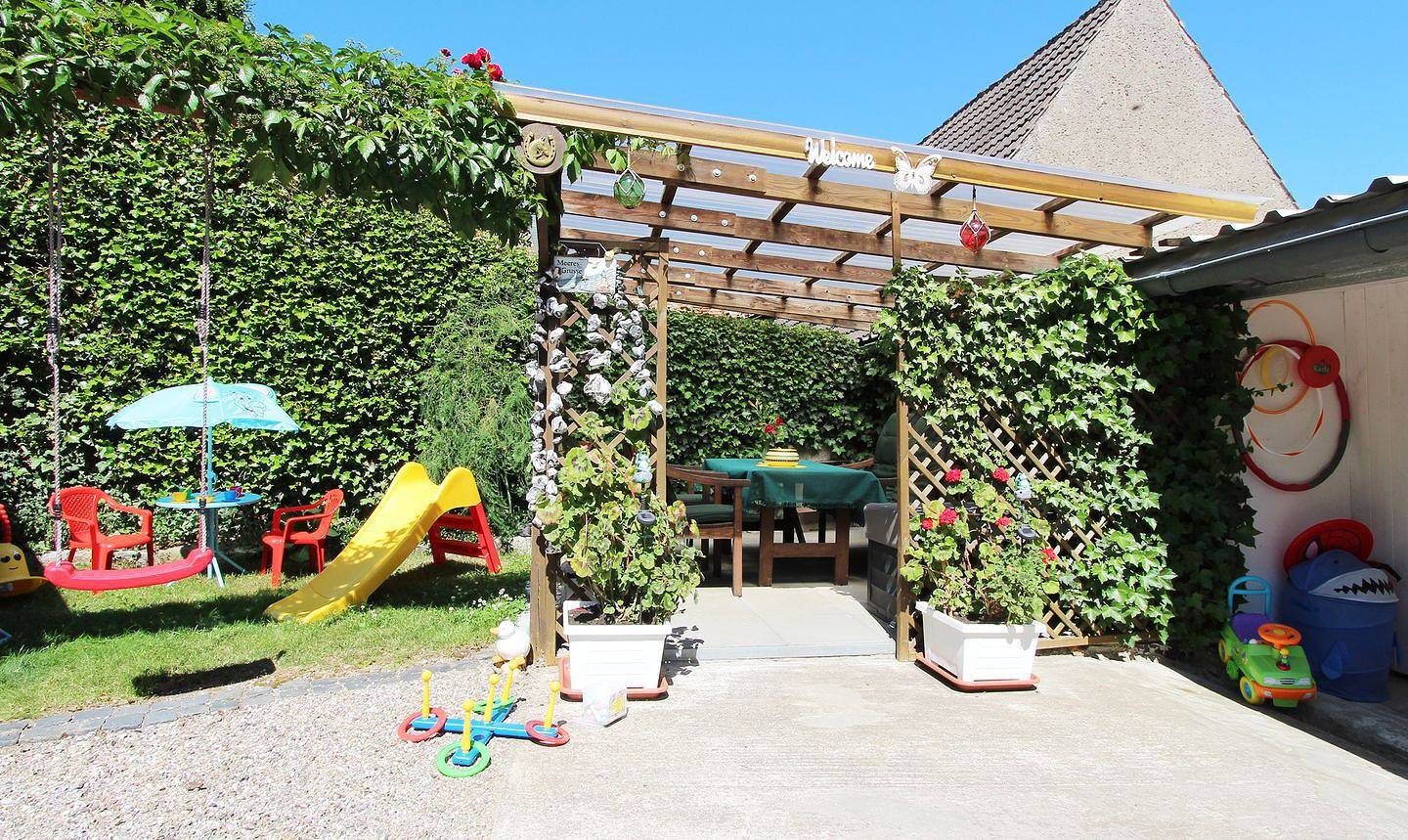 Ganze Wohnung, Familienwohnung mit Terrasse, Garten und umfangreicher Ausstattung in Kröpelin in Kröpelin, Rostock und Umgebung