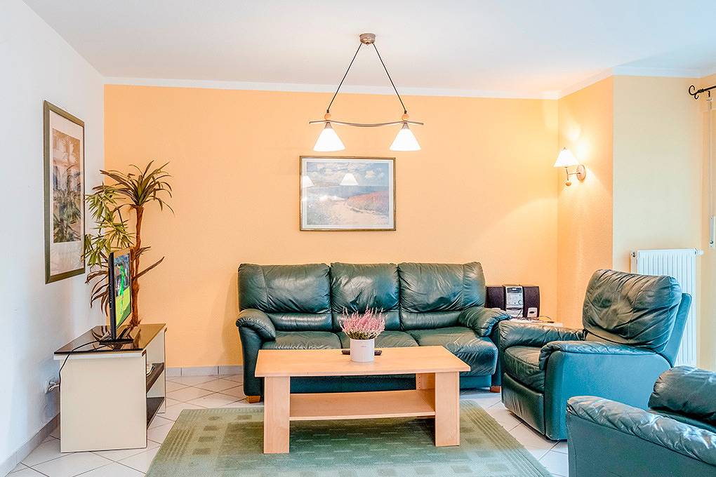 Apartamento vacacional entero, D 067.1401 - Haus Boddenkieker 6 Fewo Nr. 1 in Zingst, Peninsula Fischland - Darss - Zingst