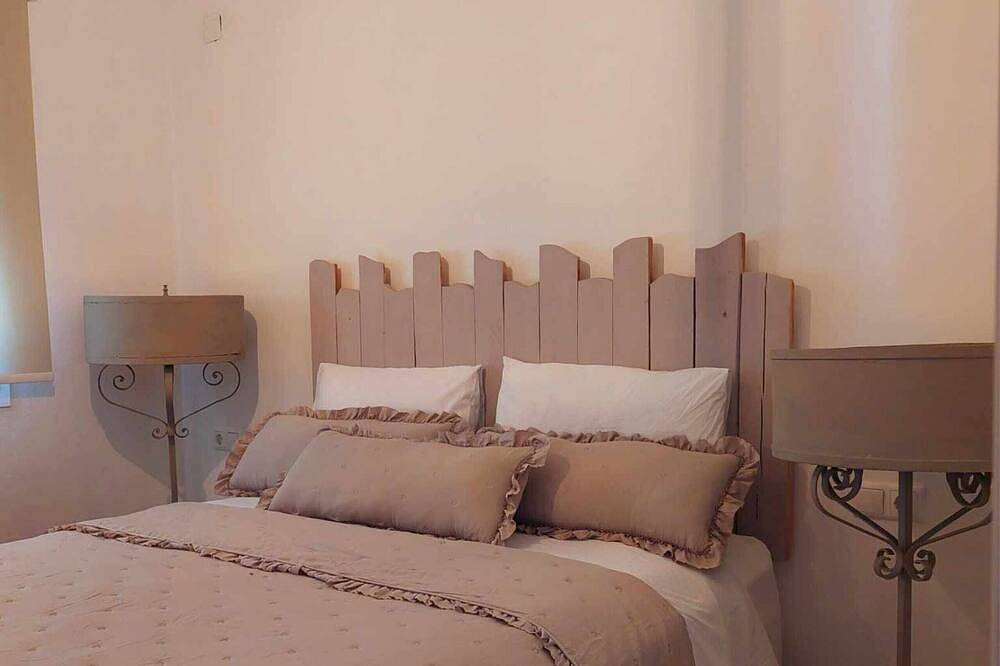 Appartement entier, Maya 1, 2 bedroomed downstairs apartment in Sporades