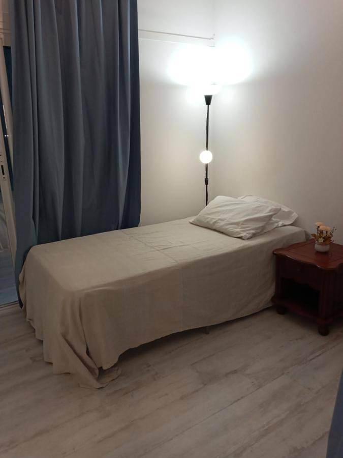 Gîte pour 2 personnes, avec jardin ainsi que vue et piscine dans Nettlé Bay - 2