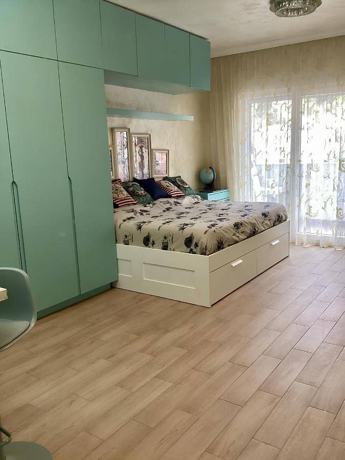 Ferienwohnung für 2 Personen, mit Ausblick und Terrasse in Budva - 4