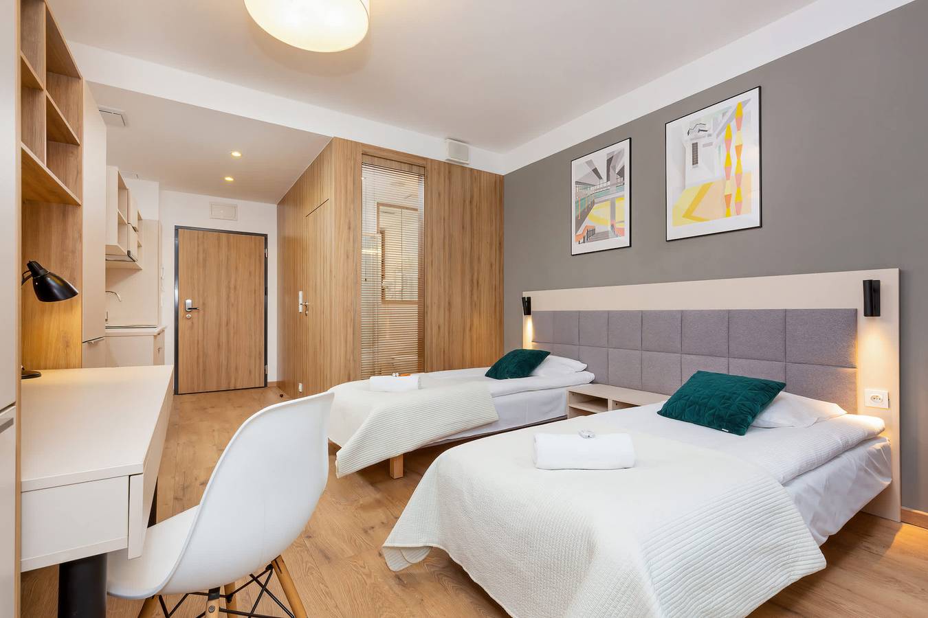 Całe studio, Wolska 165 | Wola Elegant Apartment | Parking in Warszawa, Mazowsze