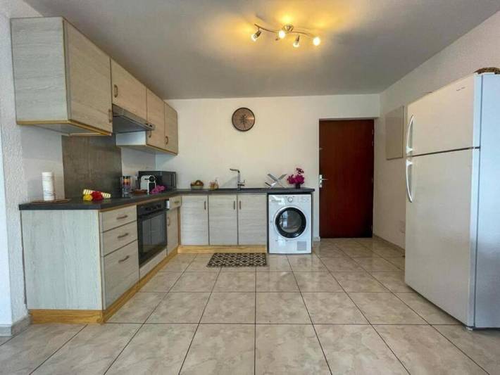 Gîte pour 4 personnes, avec piscine ainsi que jardin et terrasse dans Pirae - 3