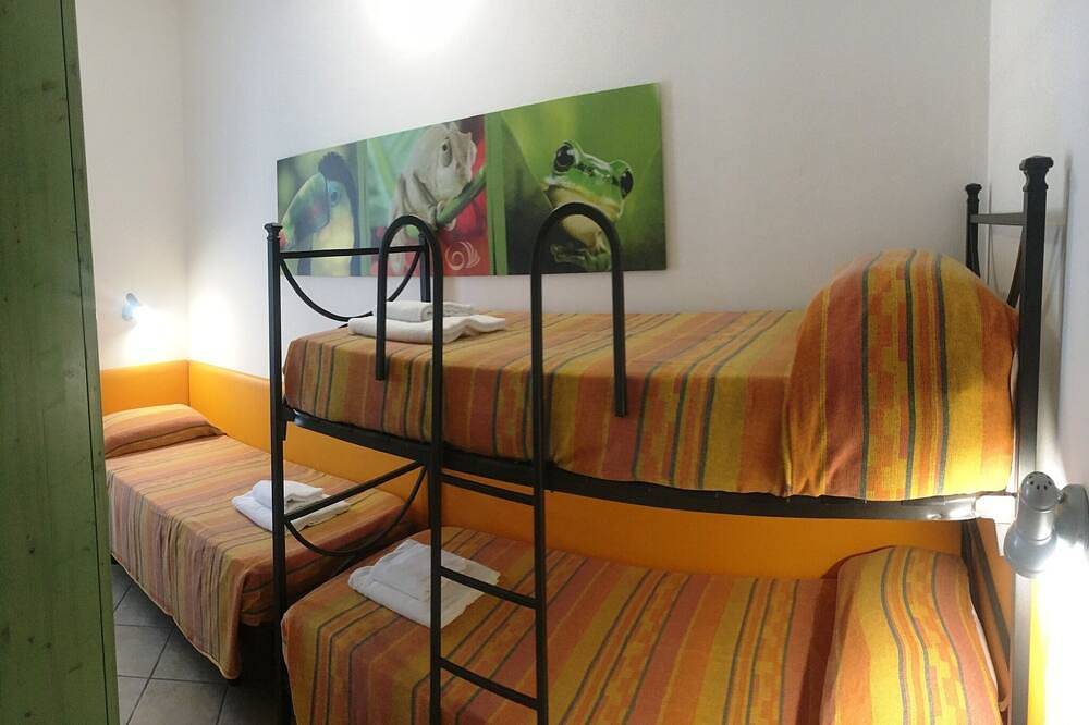 Appartement entier, Appartement de villégiature avec piscine in Lido di Spina, Province de Ferrare