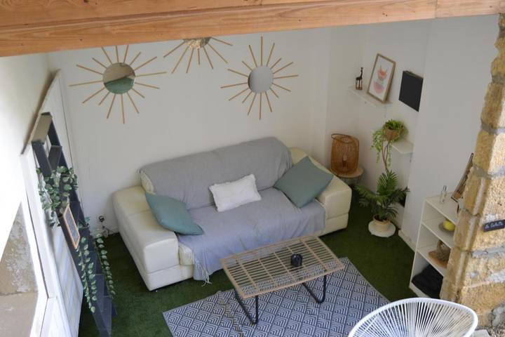 Chambre d’hôte pour 2 personnes, avec terrasse ainsi que jardin et jacuzzi dans le Gard - 2