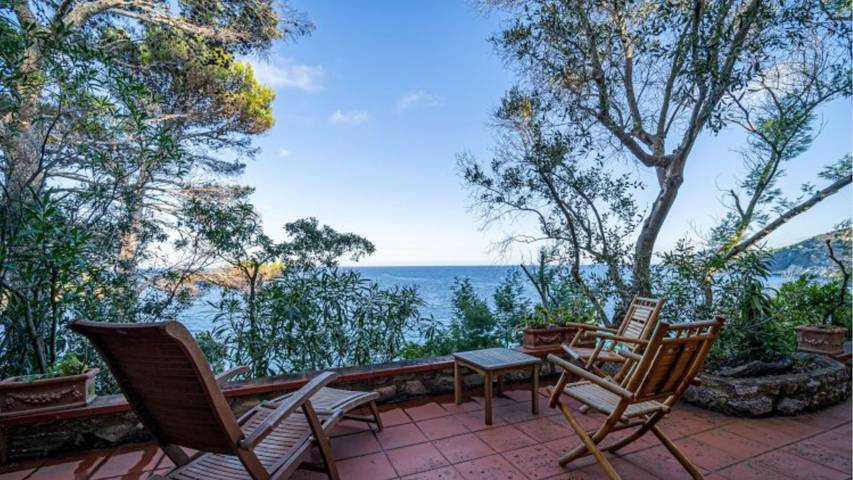 Ferienhaus für 8 Personen, mit Terrasse und Garten in Biodola - 3