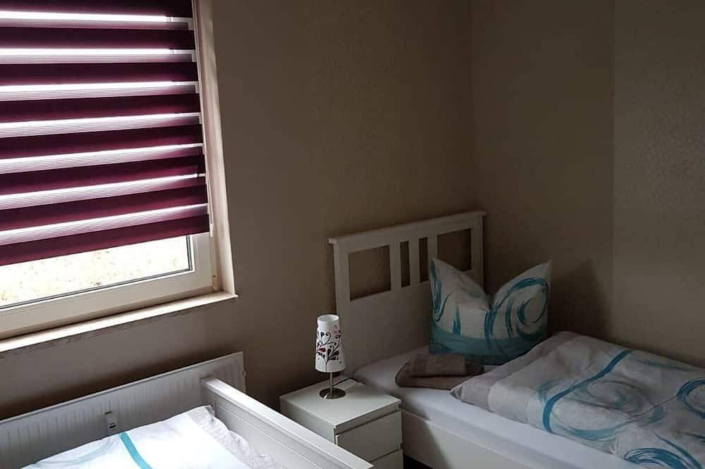 Ganze Wohnung, Ferienwohnungen Specht - Fewo 2 Tangerhütte in Tangerhütte, Altmark
