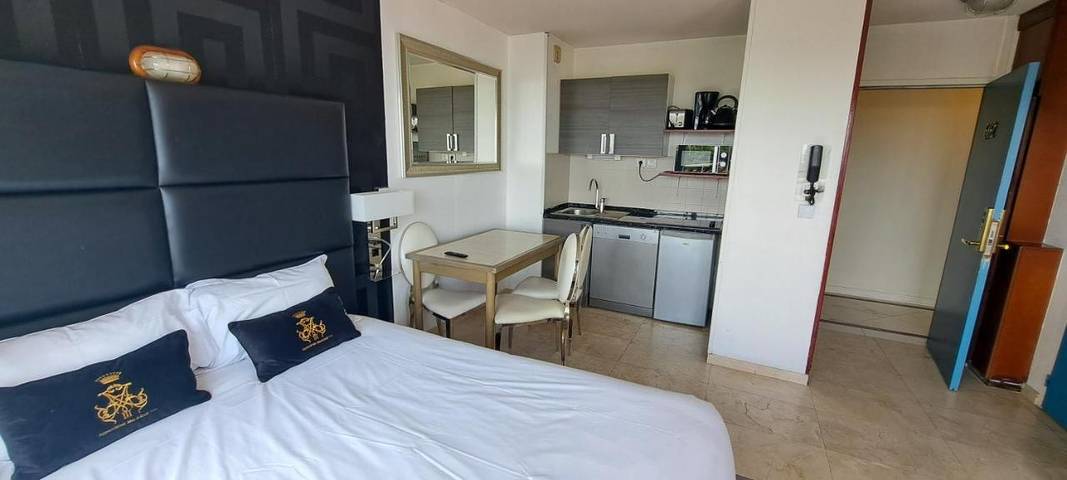 Appart’hôtel pour 4 personnes, avec balcon, animaux acceptés