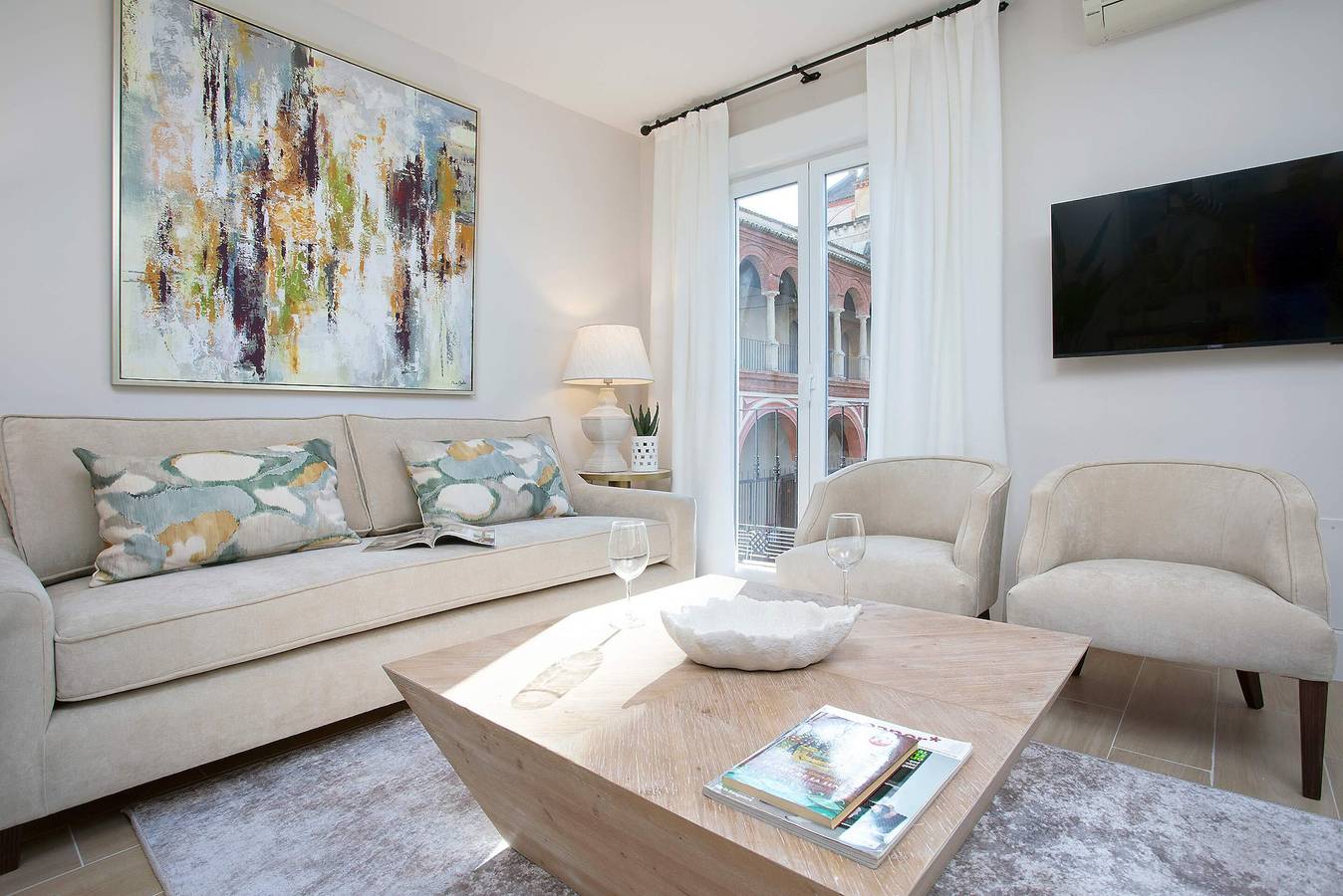 Entire apartment, Central Apt. Cordoba. Plaza San Francisco in Distrito Centro (Córdoba), Cordoba