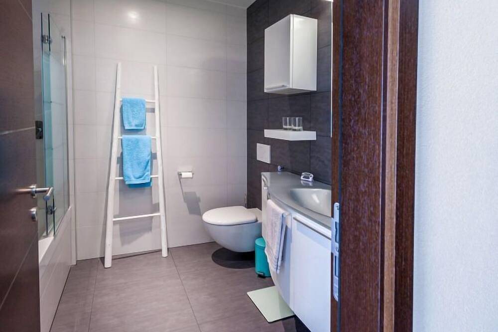 Ganze Wohnung, Ferienwohnung Zenkei in Acquarossa, Lepontinische Alpen
