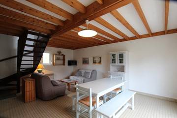 Gîte pour 4 personnes, avec terrasse, animaux acceptés dans Saint-Martin de Bréhal