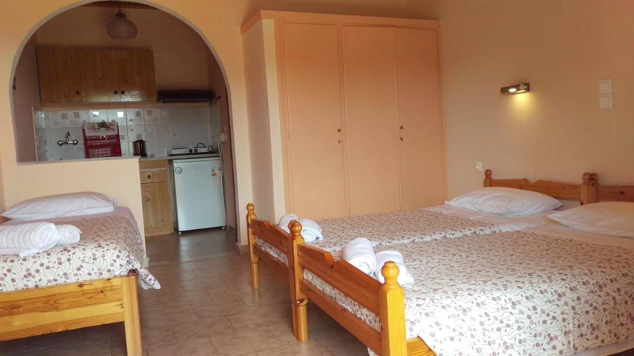 Paradise Studios in Paleokastritsa, Corfou