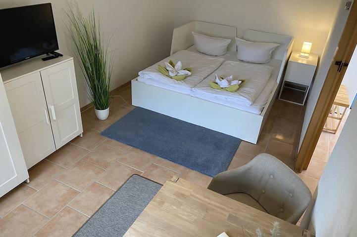Bungalow für 2 Personen, mit Terrasse und Garten sowie Sauna