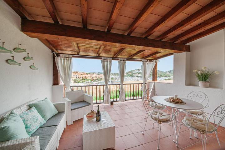 Apartamento de vacaciones para 4 personas, con balcón además de jardín y vistas - 1