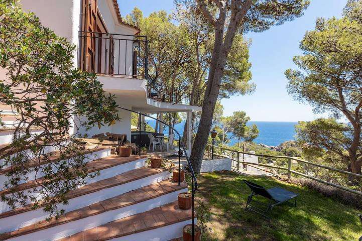 Holiday home for 6 people, with pool - 1