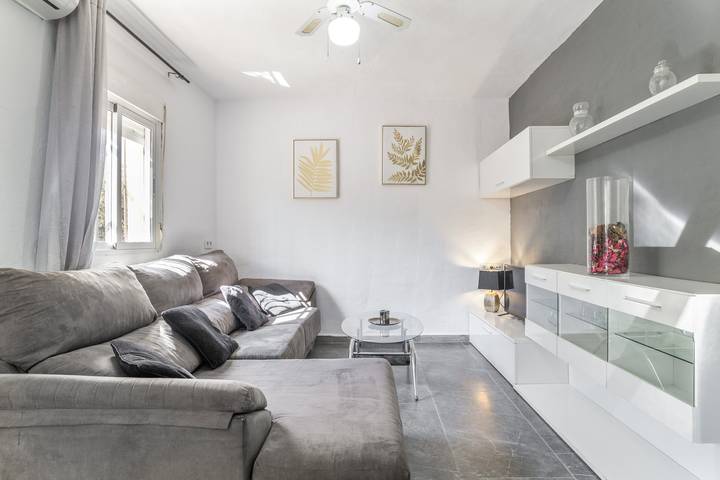 Casa rural con piscina para 3 personas, con jardín en Provincia de Cádiz - 4