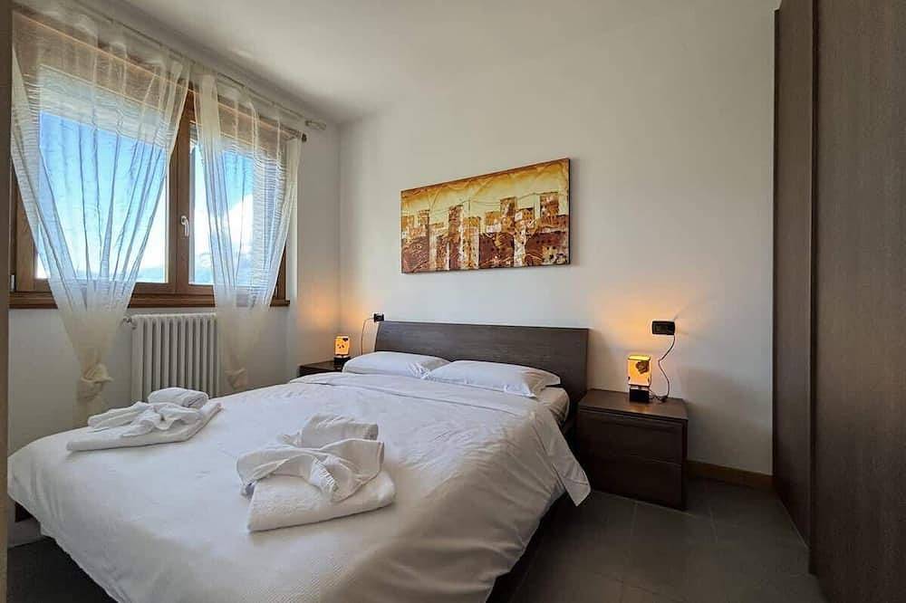 Ganze Wohnung, Stella House Swimming pool - Larihome in Trezzone, Veltlin