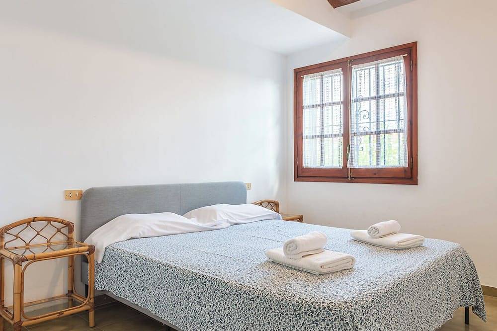 Casita Philipp mit Gemeinschaftspool in Santa Maria de Llorell, Tossa de Mar