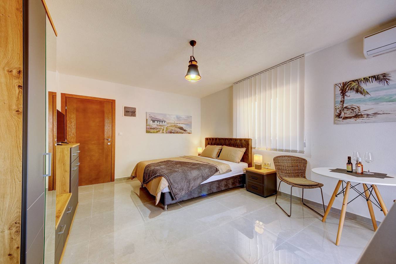Ganze Ferienwohnung, Nike's Apartment in Dobra Voda, Montenegro