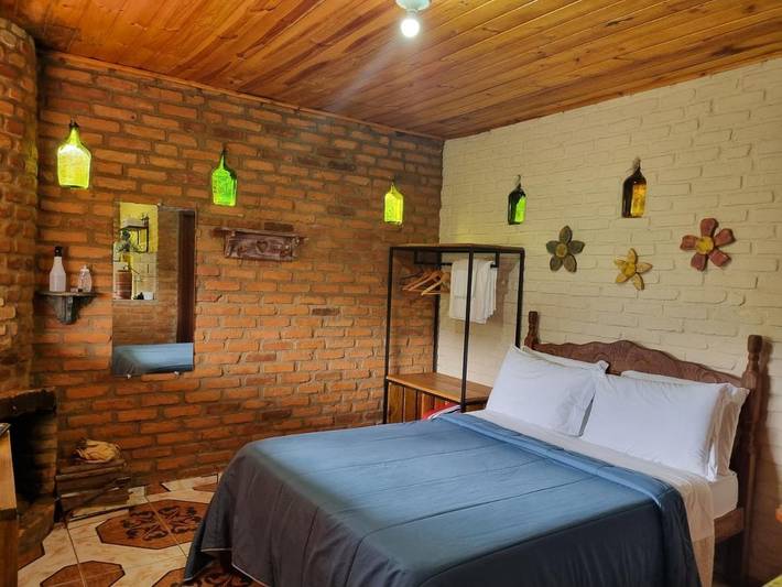 Casas e apartamentos de temporada para 2 pessoas, com vista e balcão em Lima Duarte