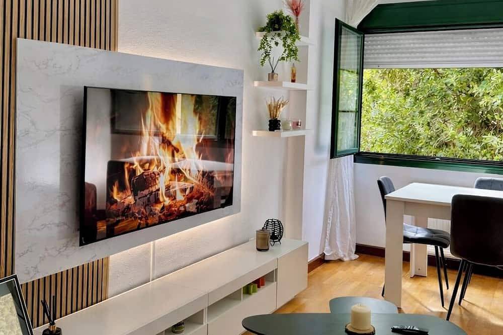 Ganze Wohnung, Bright apartment in Llanes near downtown and beaches in Llanes, Costa Verde (Spanien)