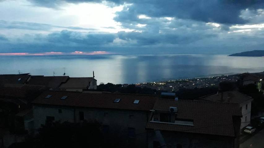 Casa vacanza per 6 persone, con panorama e balcone - 1