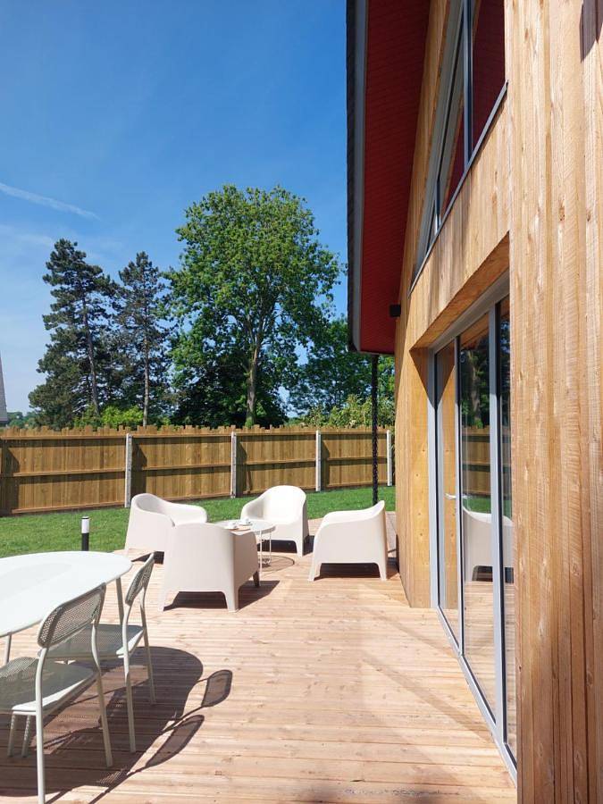 Location de vacances pour 7 personnes, avec terrasse, animaux acceptés à Longueil (homonymie) - 2