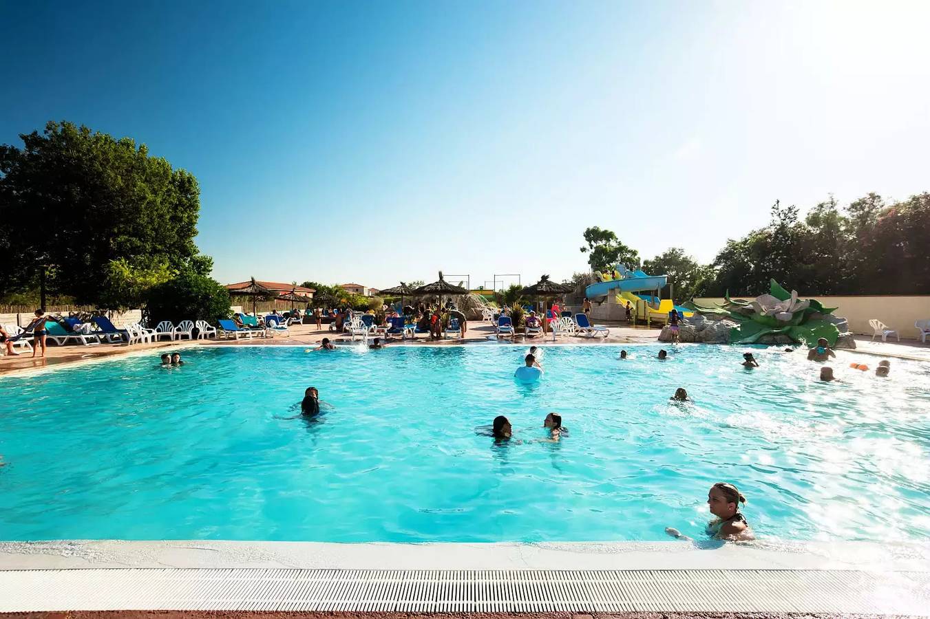 Camping pour 4 Personnes dans Torreilles, Région de Perpignan