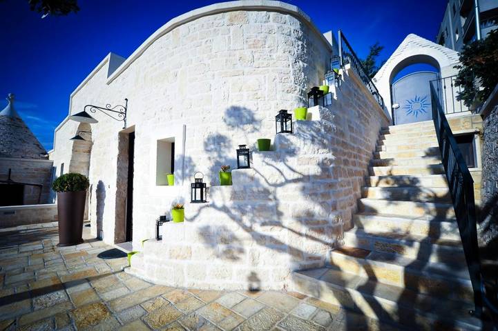 Maison d’hôte pour 3 personnes, avec piscine et jardin à Martina Franca - 2