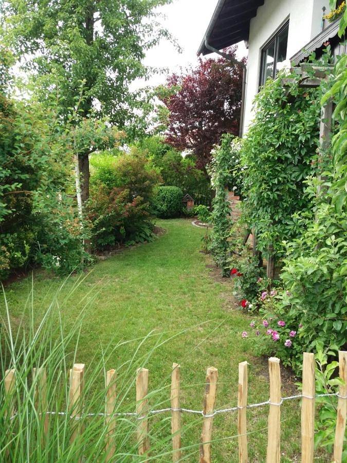 Ferienwohnung für 4 Personen, mit Ausblick und Garten in Böbrach - 2