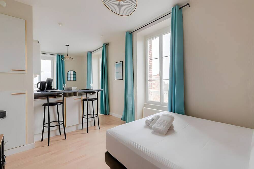 Apartamento entero, Apartamento-Vista a la Ciudad-Baño privado in Lancieux, Región de Dinan