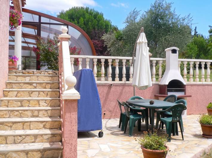 Apartamento entero, Apartamento espacioso en Béziers - Vista a la piscina - 90m² in Béziers, Côte d'Améthyste