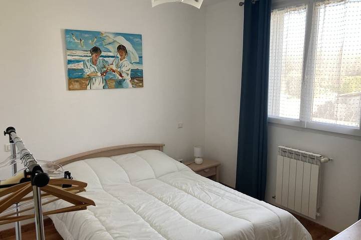 Location de vacances pour 6 personnes, avec terrasse et jardin à Cabannes - 4