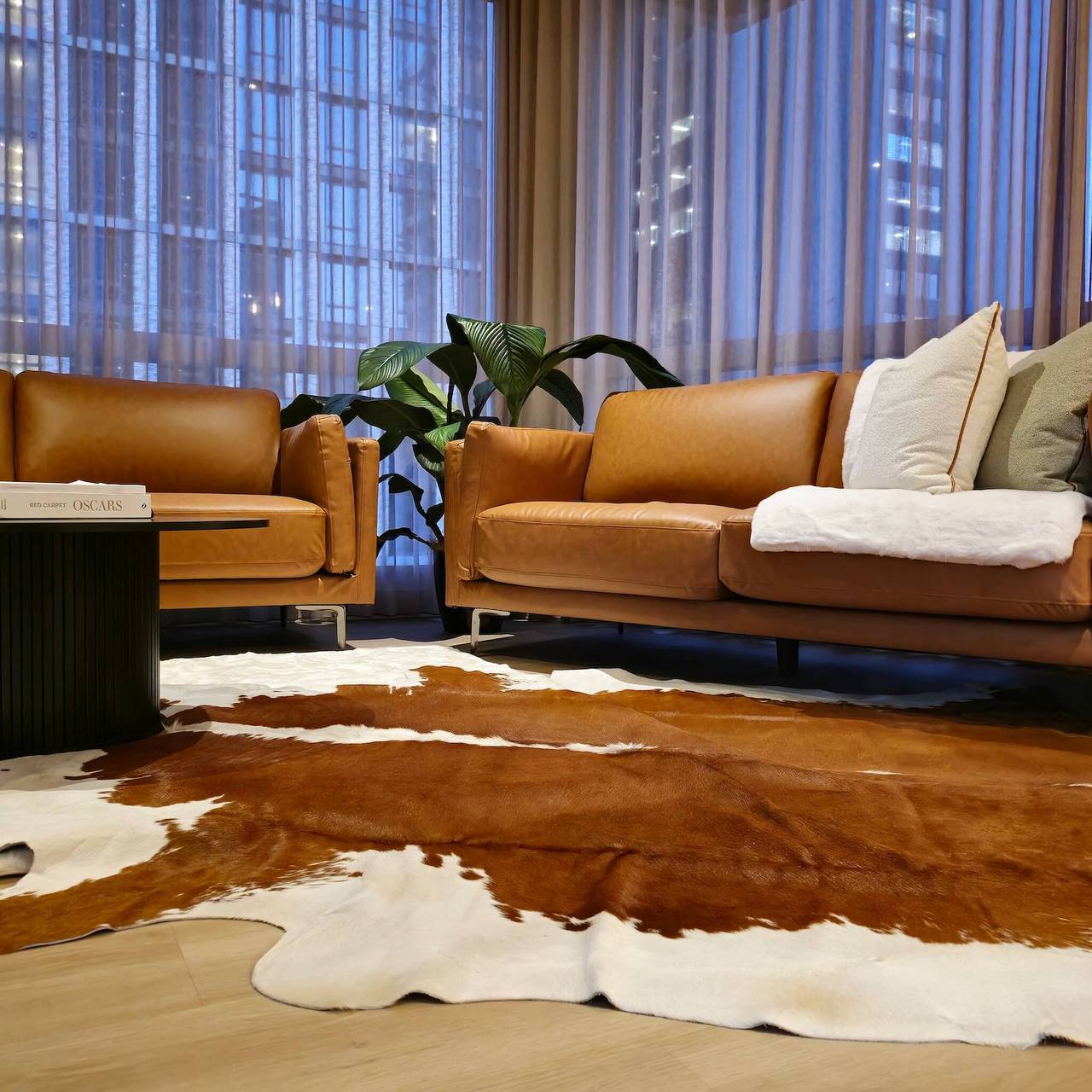 Entire apartment, Deluxe 2Br apt Excellent location cityviews & pool in Melbourne, Victoria