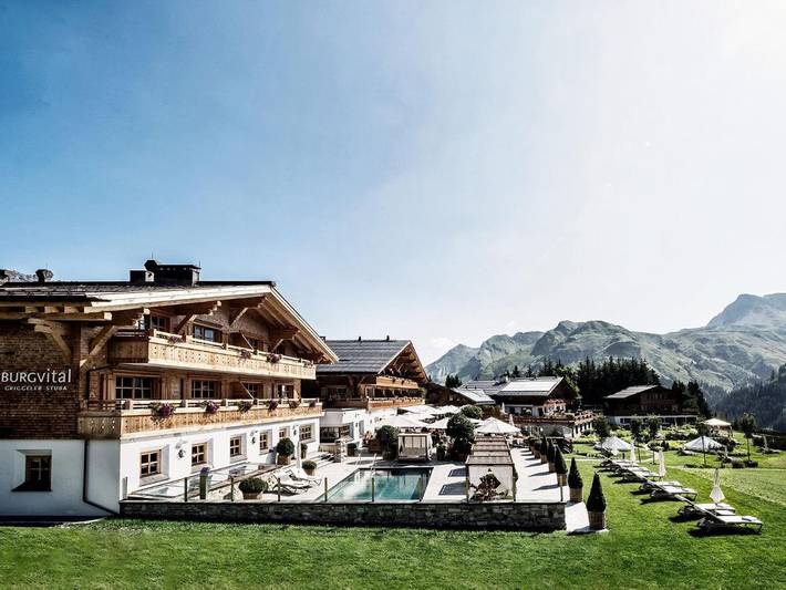 Hotel für 4 Personen, mit Sauna und Garten sowie Pool in Lech am Arlberg